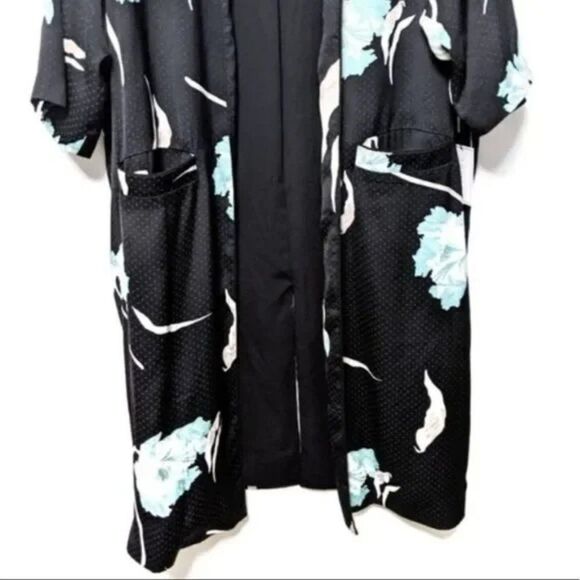 NWT 1.STATE Twilight Satin Leaf Duster Kimono L - Picture 4 of 9